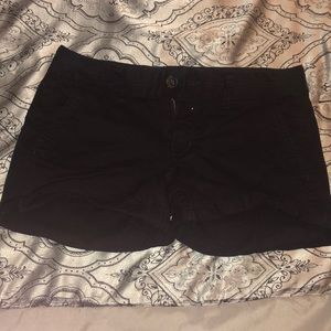 Black midi shorts!!